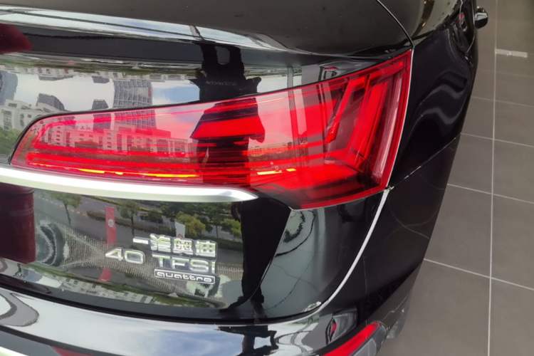Used Audi Q5L Sportback 2022 40 TFSI Luxury Model Exterior 3