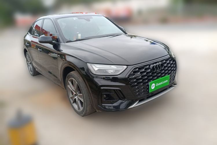 Used Audi Q5L Sportback 2022 Updated 40 TFSI Luxury Edition Front Right 45 Deg