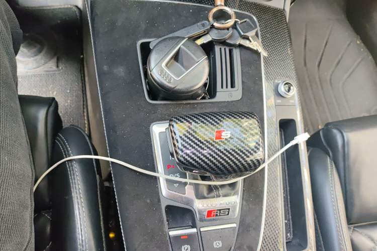 Used Audi Q5L Sportback 2022 40 TFSI Fashion Model Gear Lever