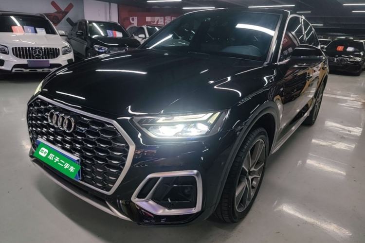 Used Audi Q5L Sportback 2022 40 TFSI Luxury Model Guazi used car, China used car export, Used car for sale, Used  cars, Cheapest cars for sale