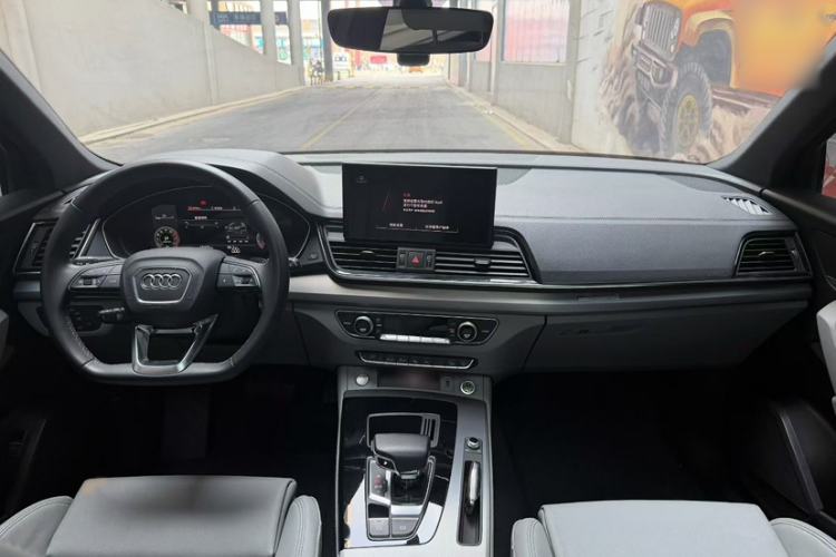 Used Audi Q5L Sportback 2022 40 TFSI Fashion Model Interior 1