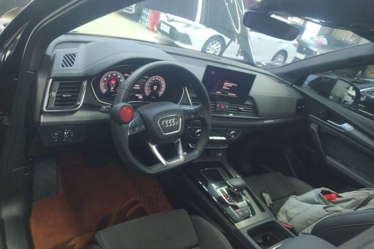 Used Audi Q5L Sportback 2022 Updated 45 TFSI Luxury Edition Interior 2