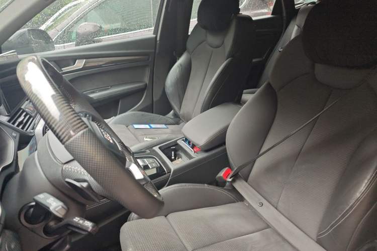 Used Audi Q5L Sportback 2022 Updated 45 TFSI Luxury Edition Left Front Seat
