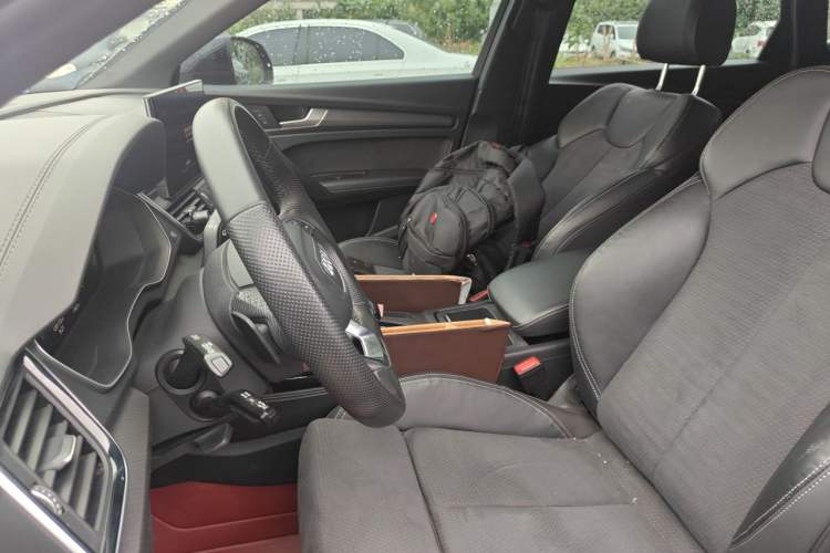 Used Audi Q5L Sportback 2022 40 TFSI Luxury Model Left Front Seat