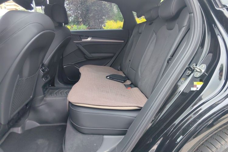 Used Audi Q5L Sportback 2022 Updated 40 TFSI Luxury Edition Left Rear Seat