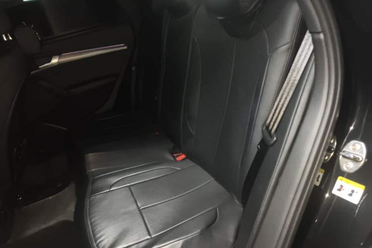 Used Audi Q5L Sportback 2022 40 TFSI Luxury Model Left Rear Seat