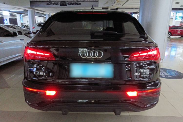 Used Audi Q5L Sportback 2022 40 TFSI Fashion Model Rear