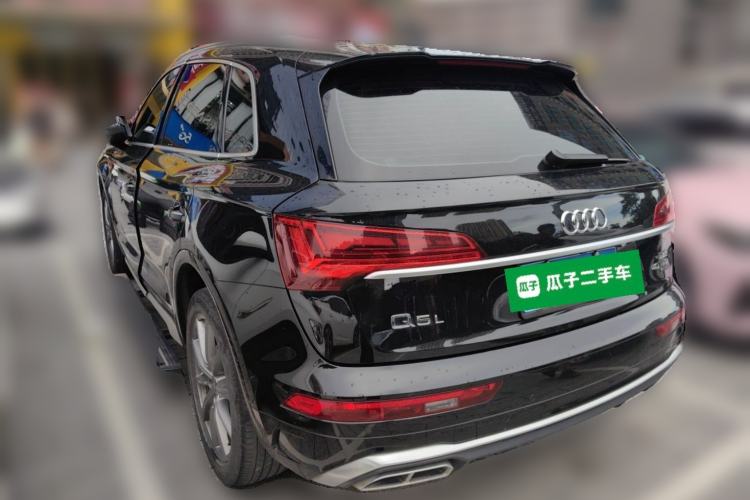 Used Audi Q5L Sportback 2022 40 TFSI Luxury Model Rear Left 45 Deg