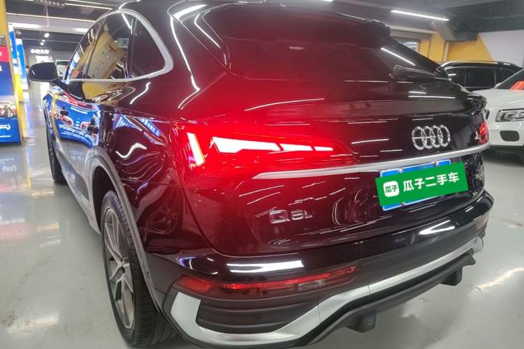 Used Audi Q5L Sportback 2022 40 TFSI Luxury Model Rear Left 45 Deg
