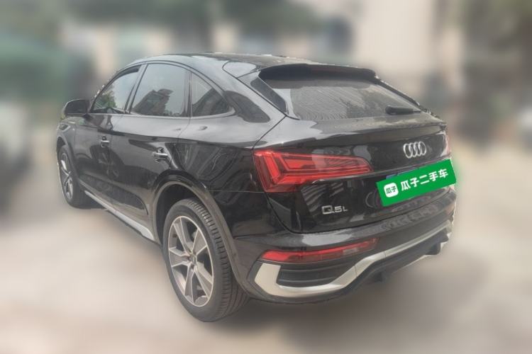 Used Audi Q5L Sportback 2022 40 TFSI Luxury Model Rear Left 45 Deg