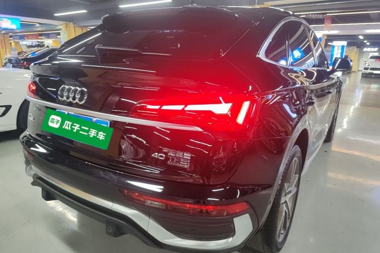 Used Audi Q5L Sportback 2022 40 TFSI Luxury Model Rear Right 45 Deg