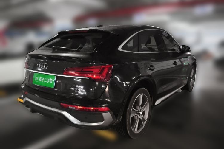 Used Audi Q5L Sportback 2022 45 TFSI Luxury Model Rear Right 45 Deg