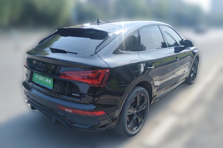 Used Audi Q5L Sportback 2022 Updated 40 TFSI Luxury Edition Rear Right 45 Deg