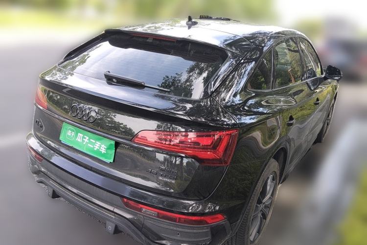 Used Audi Q5L Sportback 2022 45 TFSI Luxury Model Rear Right 45 Deg