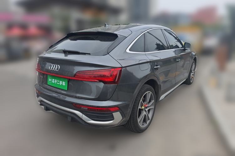 Used Audi Q5L Sportback 2022 45 TFSI Luxury Model Rear Right 45 Deg