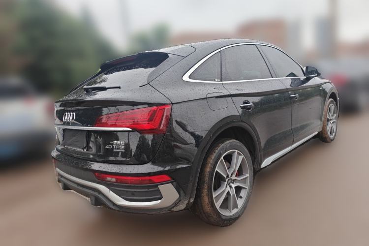 Used Audi Q5L Sportback 2022 40 TFSI Luxury Model Rear Right 45 Deg
