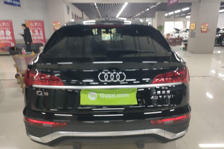 Used Audi Q5L Sportback 2022 40 TFSI Fashion Model Rear