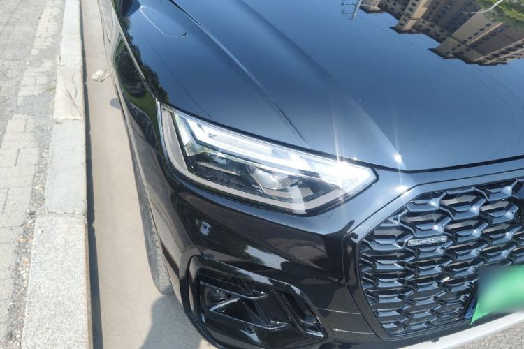 Used Audi Q5L Sportback 2022 Updated 40 TFSI Luxury Edition Right Front Headlight