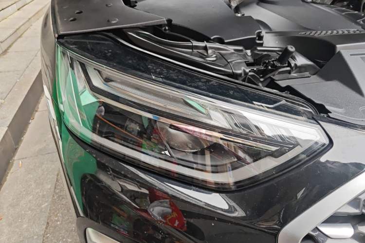 Used Audi Q5L Sportback 2022 40 TFSI Fashion Model Right Front Headlight