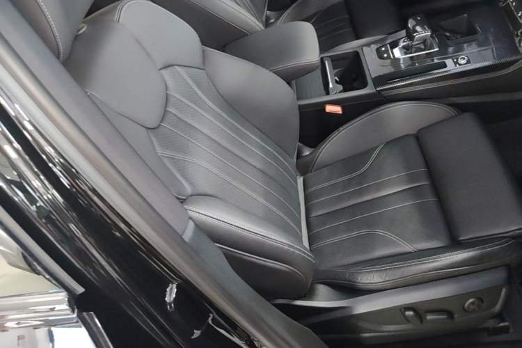 Used Audi Q5L Sportback 2022 Updated 40 TFSI Fashion Version Right Front Seat