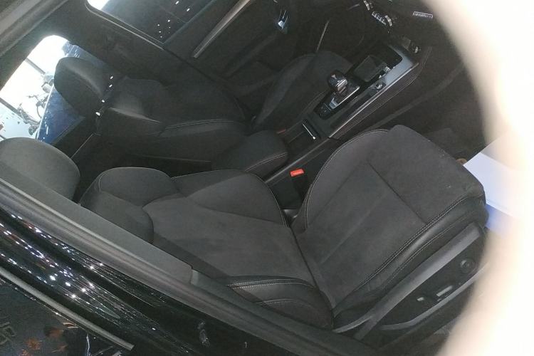 Used Audi Q5L Sportback 2022 Updated 40 TFSI Luxury Edition Right Front Seat