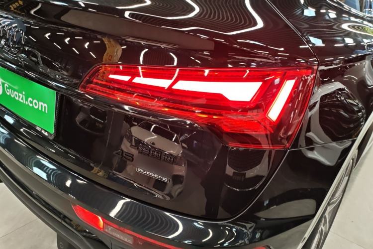 Used Audi Q5L Sportback 2022 Updated 45 TFSI Luxury Edition Right Rear Taillight