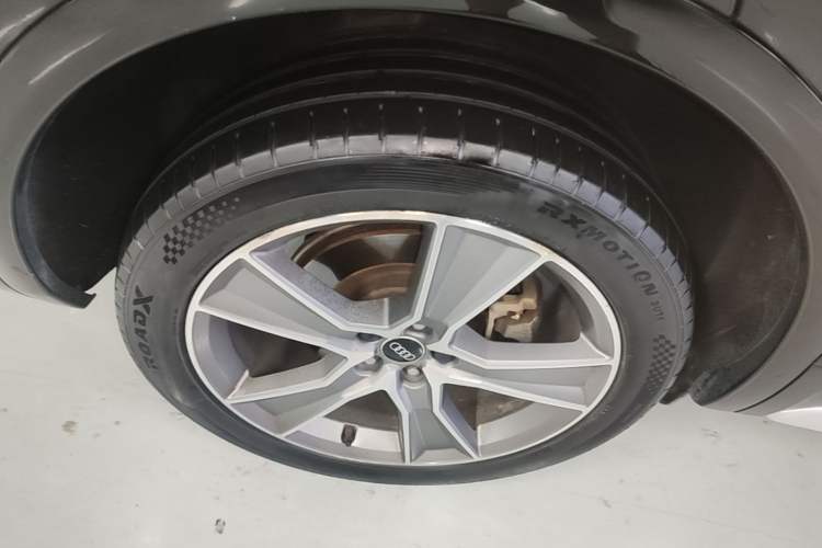 Used Audi Q5L Sportback 2022 40 TFSI Luxury Model Right Rear Wheel Hub