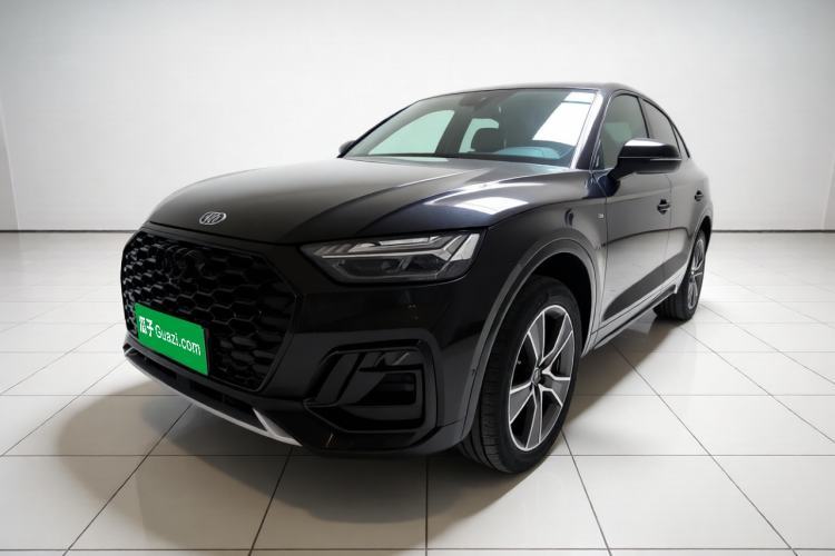 Audi Q5L Sportback 2022 45 TFSI Luxury Model usado Guazi used car, China used car export, Used car for sale, Used cars, Cheapest cars for sale