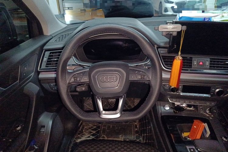 Used Audi Q5L Sportback 2022 40 TFSI Fashion Model Steering Wheel