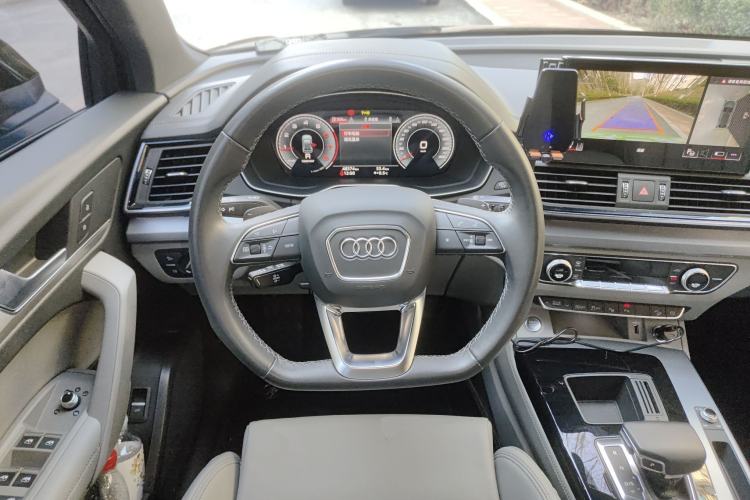 Used Audi Q5L Sportback 2022 40 TFSI Fashion Model Steering Wheel