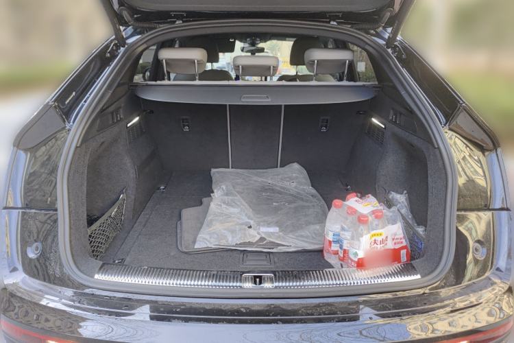 Used Audi Q5L Sportback 2022 40 TFSI Fashion Model Trunk