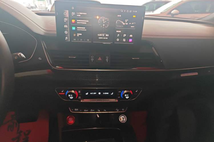 Used Audi Q5L Sportback 2022 Revised Version 45 TFSI Prestige Edition Audio And AC Panel