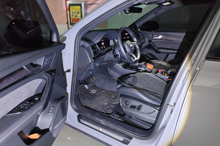 Used Audi Q5L Sportback 2022 45 TFSI Prestige Edition Driver Seat