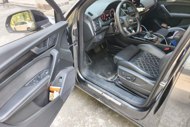 Used Audi Q5L Sportback 2022 40 TFSI Luxury Model Driver Seat