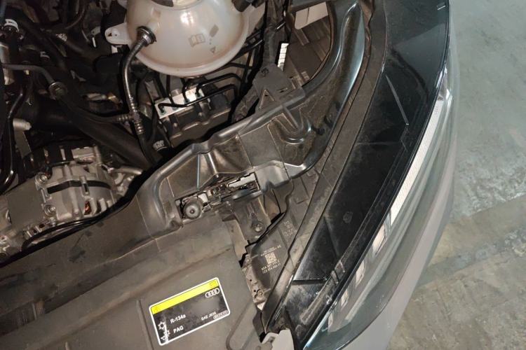 Used Audi Q5L Sportback 2022 45 TFSI Prestige Edition Engine Bay Left