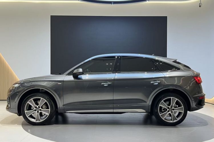 Used Audi Q5L Sportback 2022 40 TFSI Luxury Model Exterior 3