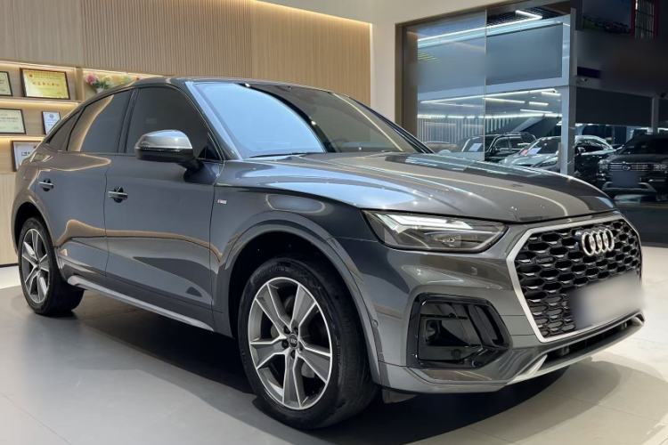 Used Audi Q5L Sportback 2022 40 TFSI Luxury Model Exterior 5