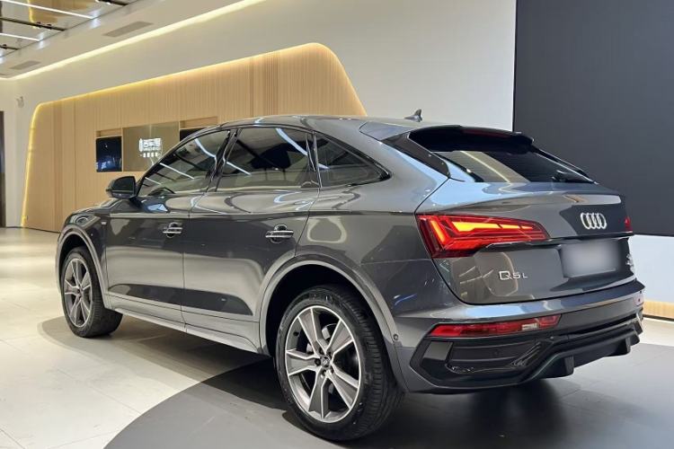 Used Audi Q5L Sportback 2022 40 TFSI Luxury Model Exterior 7