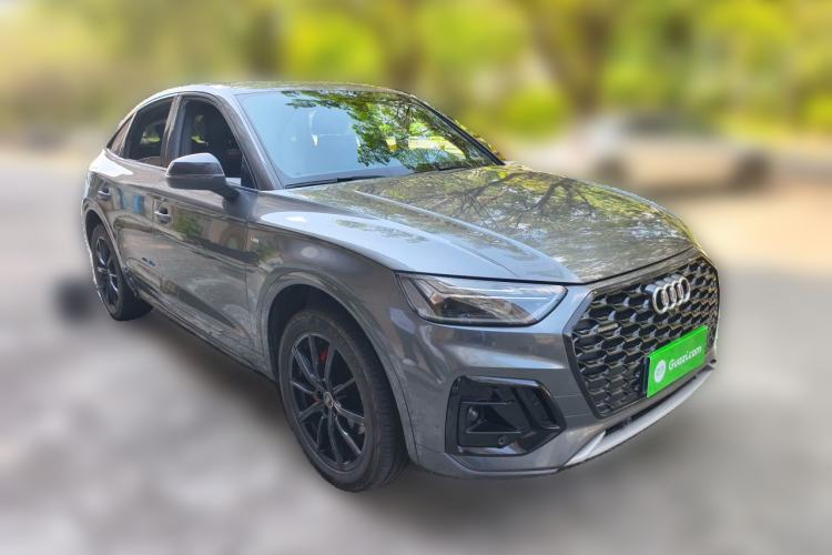 Used Audi Q5L Sportback 2022 40 TFSI Luxury Model Front Right 45 Deg