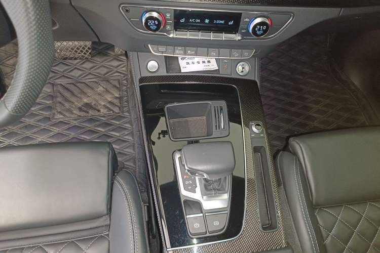 Used Audi Q5L Sportback 2022 40 TFSI Fashion Model Gear Lever