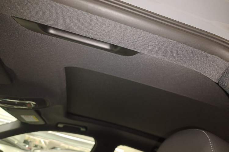 Used Audi Q5L Sportback 2022 40 TFSI Fashion Model Headliner
