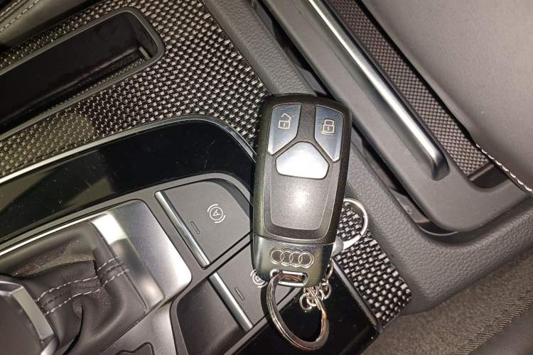 Used Audi Q5L Sportback 2022 40 TFSI Fashion Model Interior 1