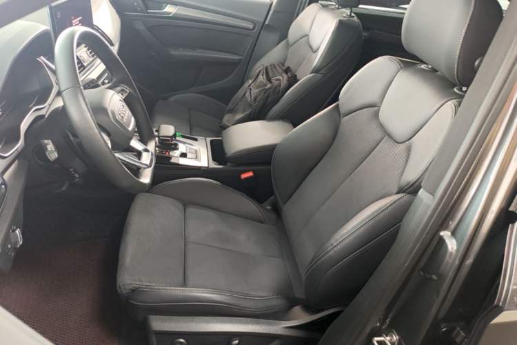Used Audi Q5L Sportback 2022 40 TFSI Luxury Model Left Front Seat