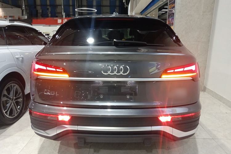 Used Audi Q5L Sportback 2022 40 TFSI Luxury Model Rear