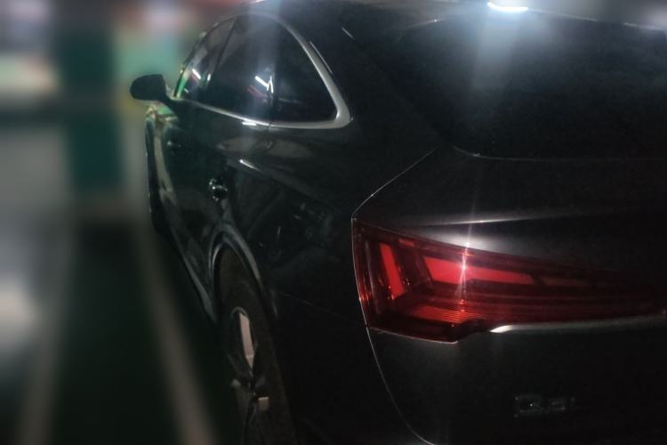 Used Audi Q5L Sportback 2022 40 TFSI Luxury Model Rear Left 45 Deg