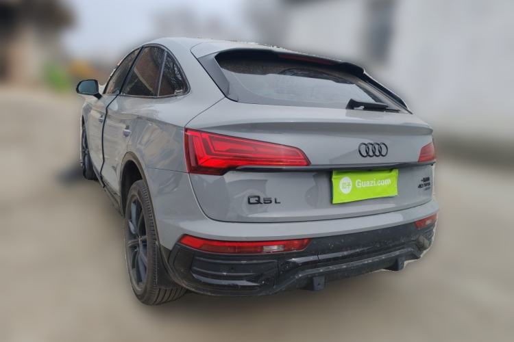 Used Audi Q5L Sportback 2022 40 TFSI RS Package Performance Model Rear Left 45 Deg