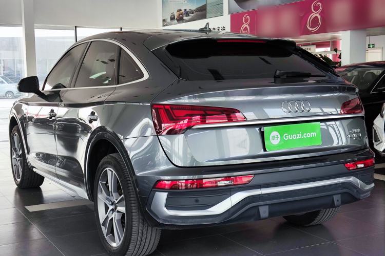 Used Audi Q5L Sportback 2022 40 TFSI Luxury Model Rear Left 45 Deg