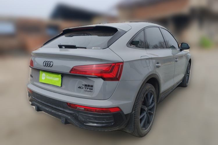 Used Audi Q5L Sportback 2022 40 TFSI RS Package Performance Model Rear Right 45 Deg