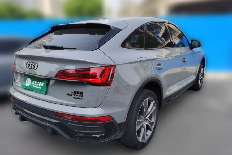 Used Audi Q5L Sportback 2022 Updated 40 TFSI Luxury Edition Rear Right 45 Deg