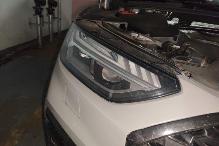Used Audi Q5L Sportback 2022 45 TFSI Prestige Edition Right Front Headlight
